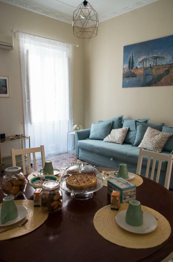 Sammartino 108 Apartment Palermo Luaran gambar