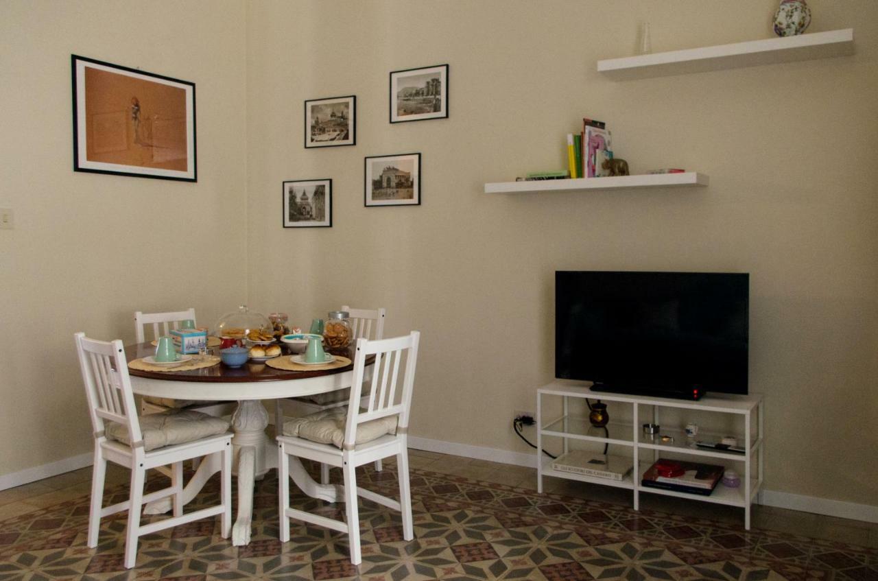 Sammartino 108 Apartment Palermo Luaran gambar